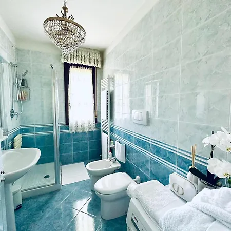 Casa Di Alice アパート パルマ